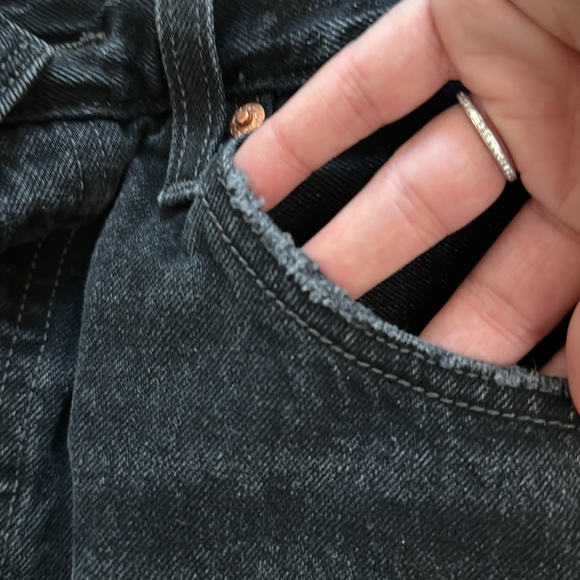 Levi’s 501 premium black denim shorts - Picture 8 of 8